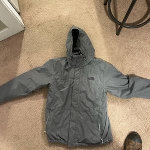 North face ski/snowboard jacket. Size medium